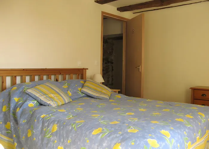 Bourdeverre Holiday home *